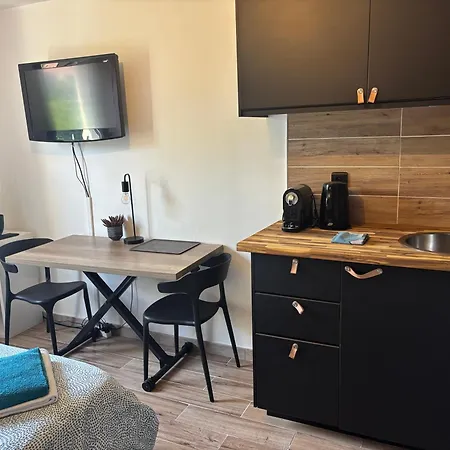 Le Racine Carre - Climatise - Centre Apartment *